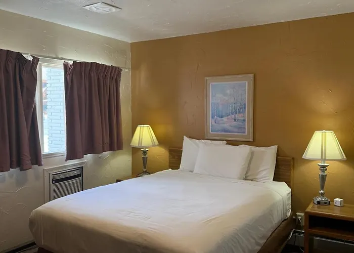 Sunrise Motor Motel Cody