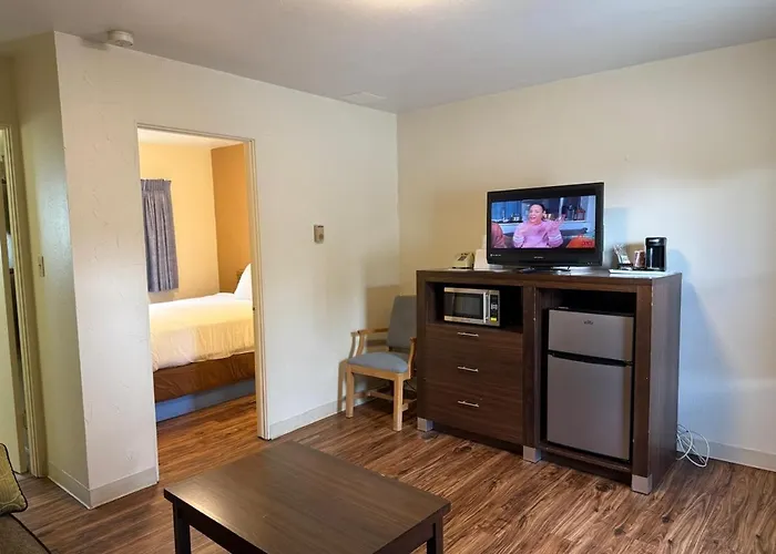 Motel Sunrise Motor Cody