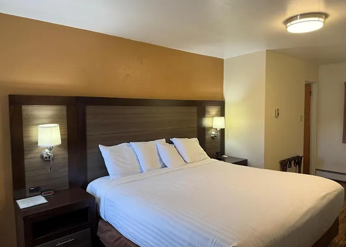 Motel Sunrise Motor Cody