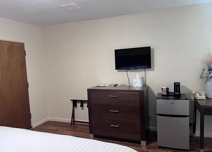 Motel Sunrise Motor Cody